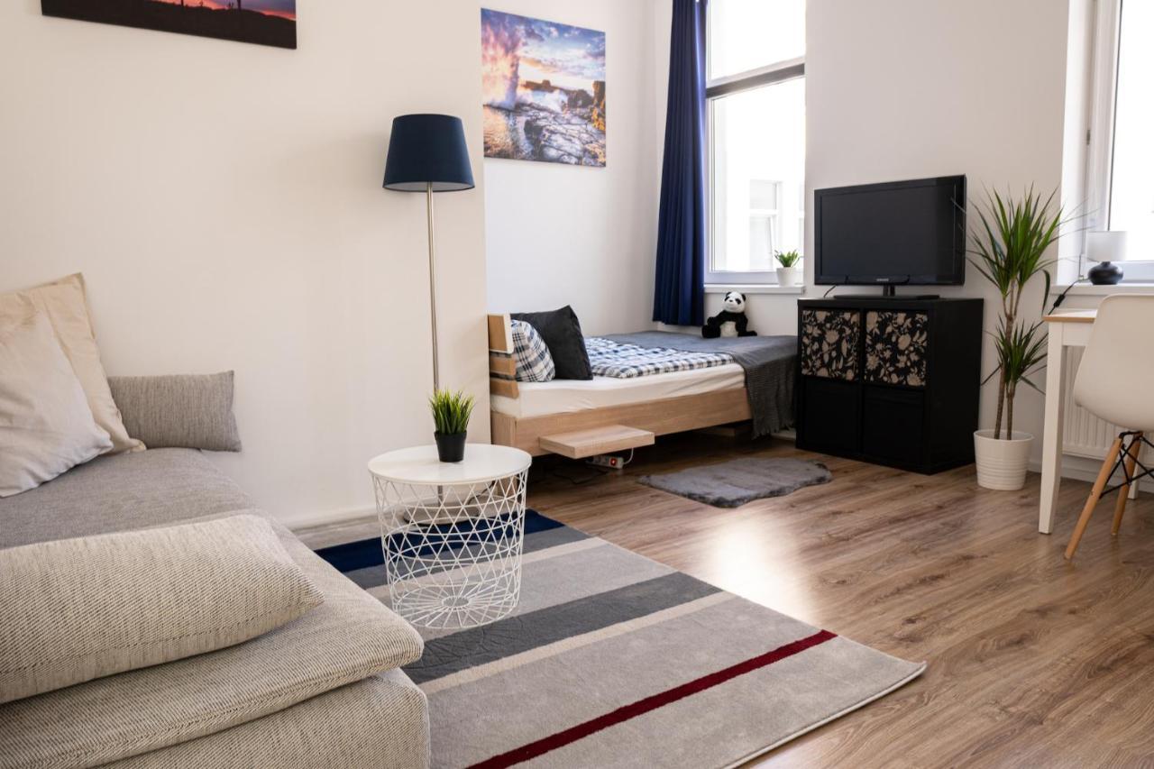 Fullhouse - Magdeburg - L36 Blue Apartment Exterior photo